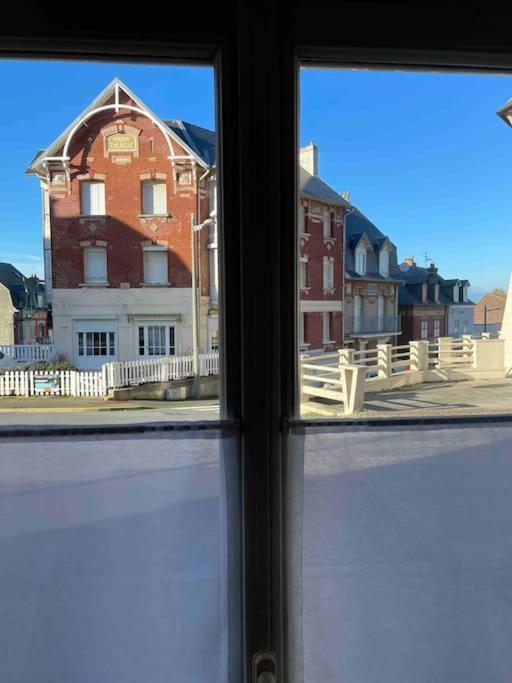 Ferienwohnung Au Parisien Ault Exterior foto